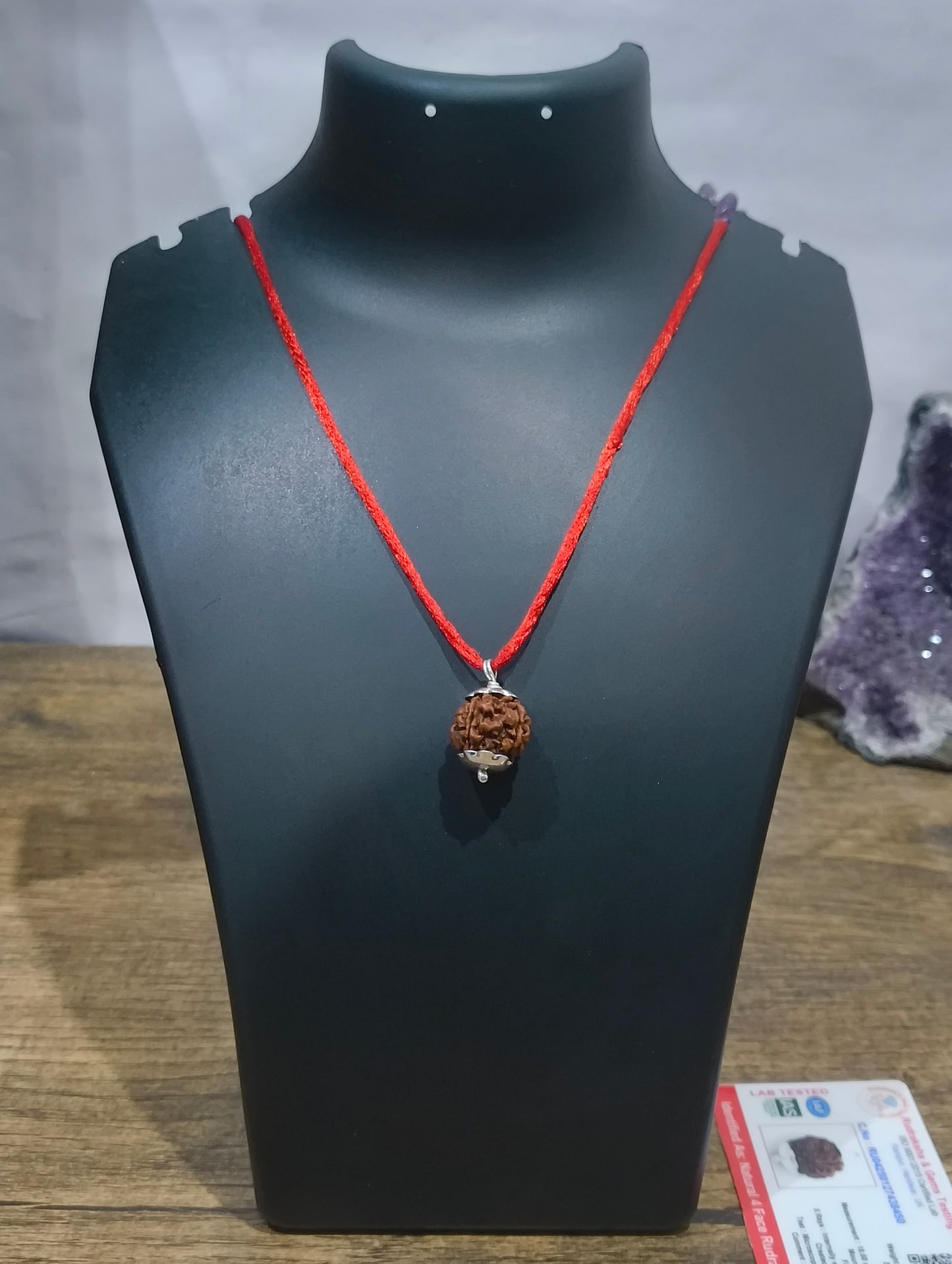 4 mukhi rudraksha with silver cap for wearing