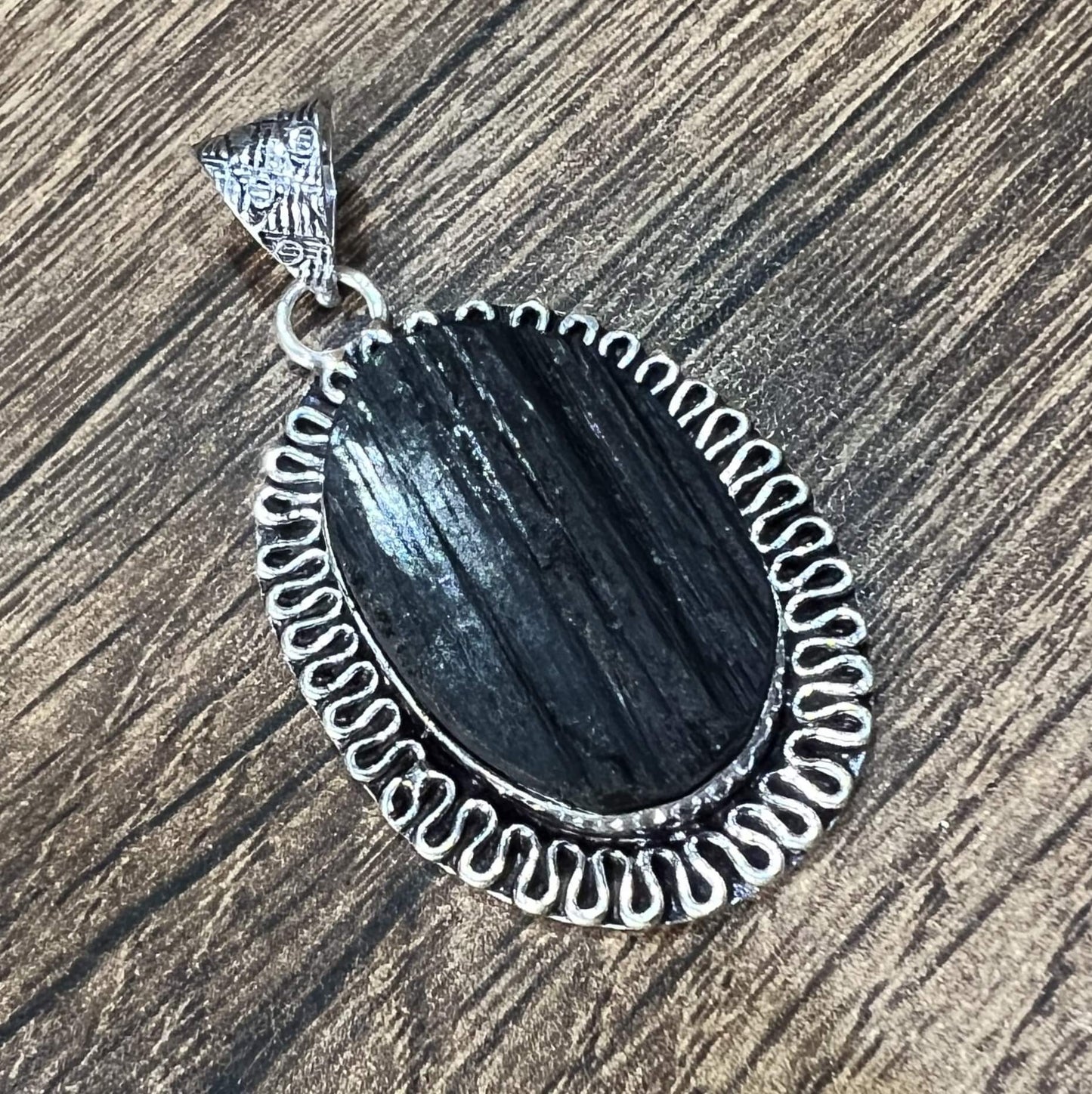 Black tourmaline Pendant Locket - Kalyanastrogems