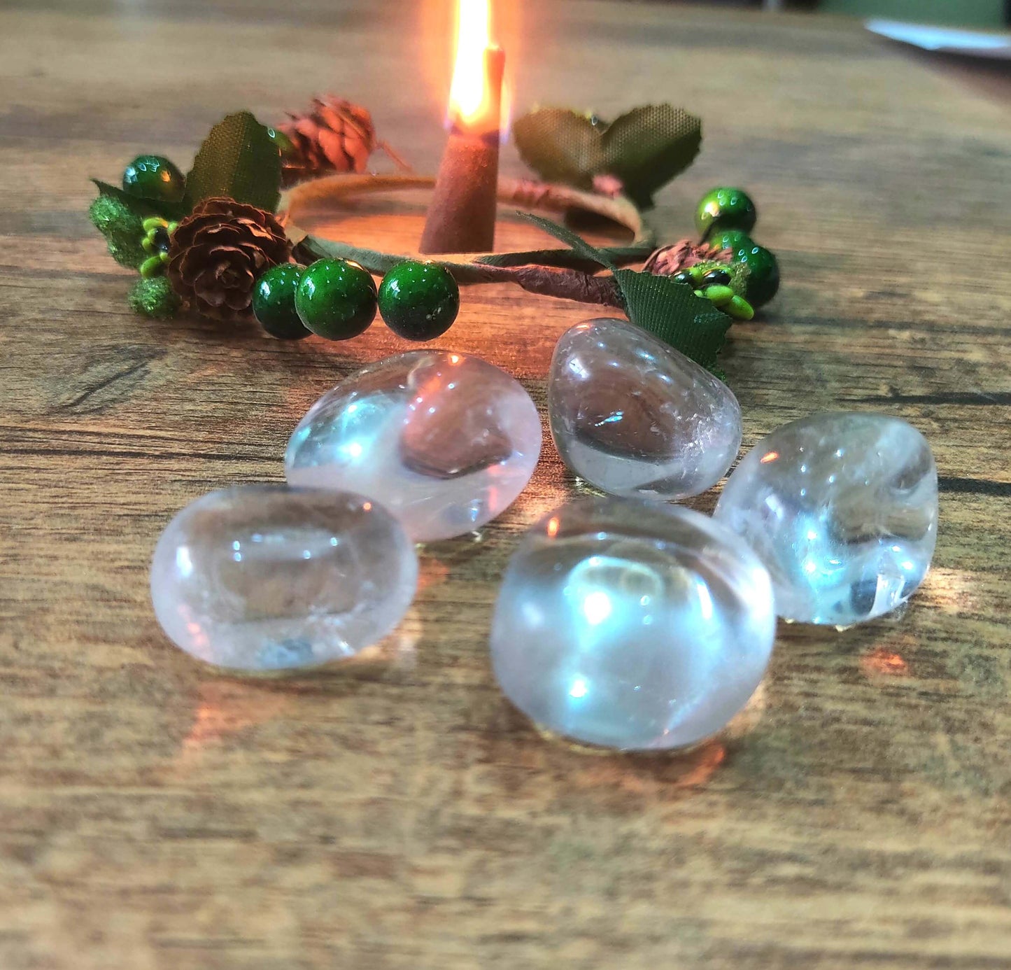 crystal quartz Sphatik tumbled stones