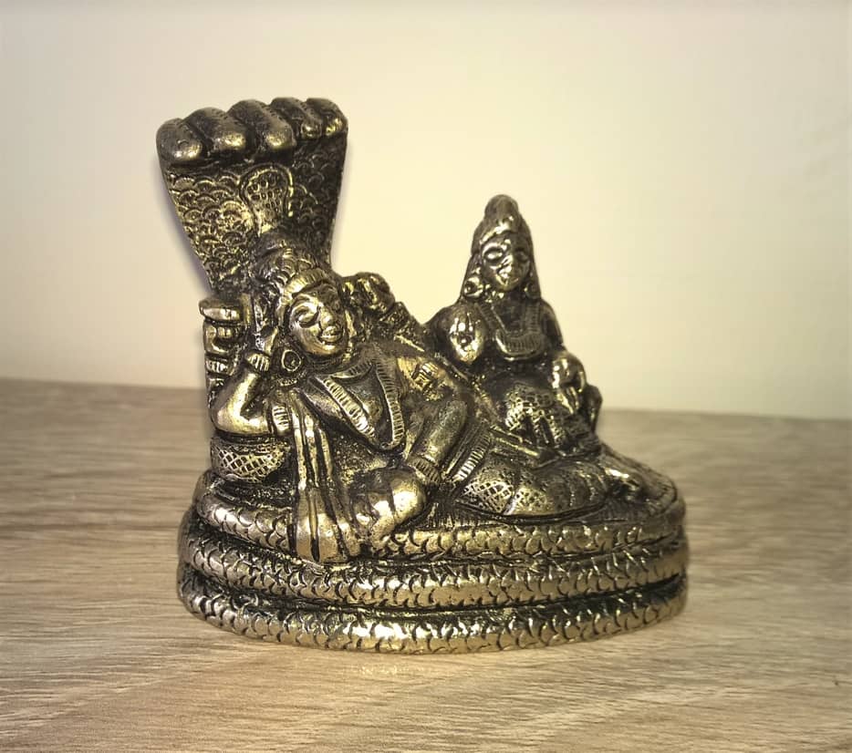 Vishnu Lakshmi In Sheshnag Shaiya idol