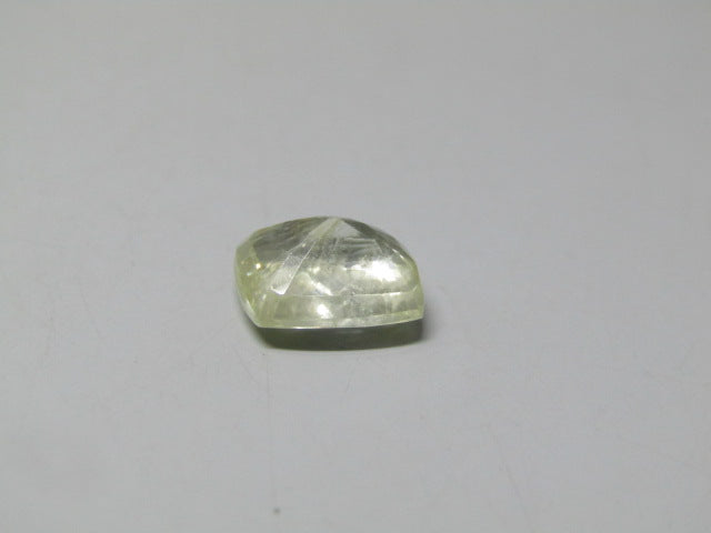 Yellow Sapphire (PUKHRAJ) Stone Ceylon 5 carats