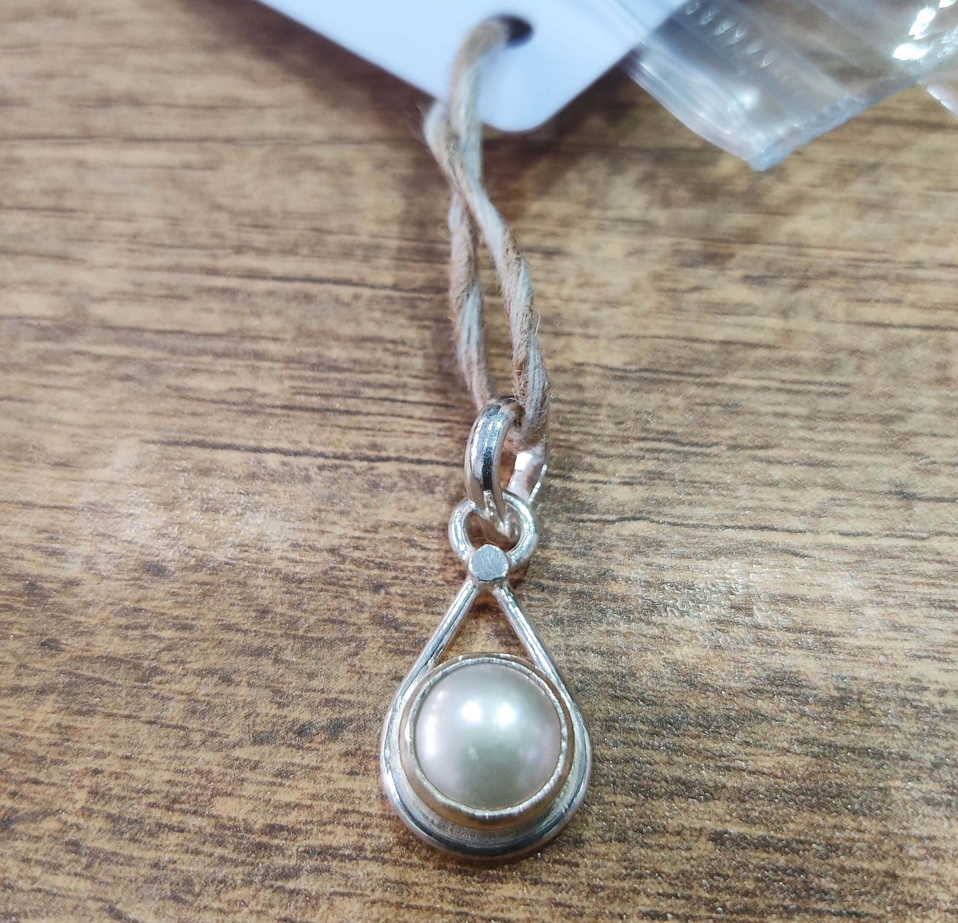 Moti Pearl Silver locket pendant - Kalyanastrogems