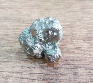 Pyrite rock clster fo rmoney
