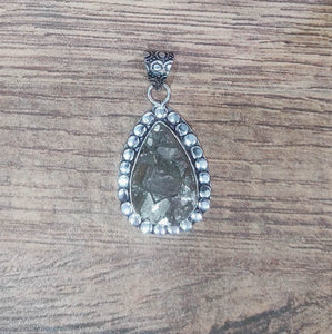 Pyrite pendant for money