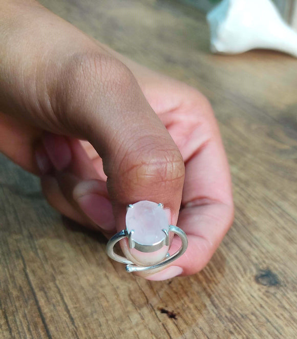 rose quartz stone ring for love
