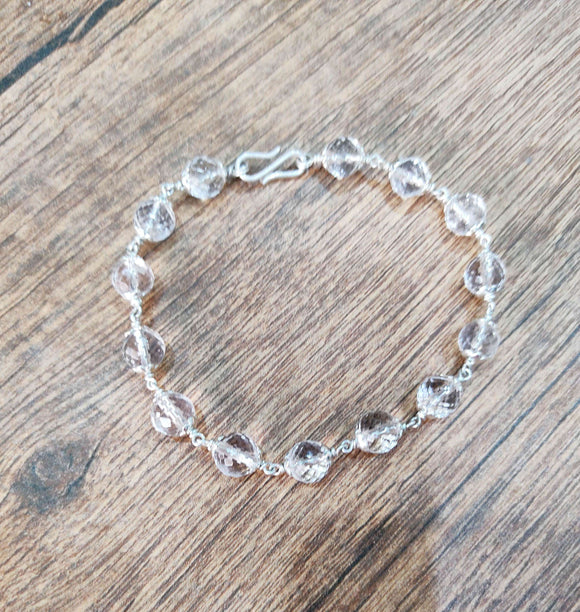Sphatik crystal quartz bracelet
