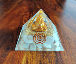shree yantra gomti chakra pyramid