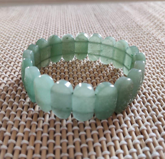 green aventurine healing bracelet