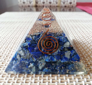 Orgone Reiki Lapis Lazuli pyramid